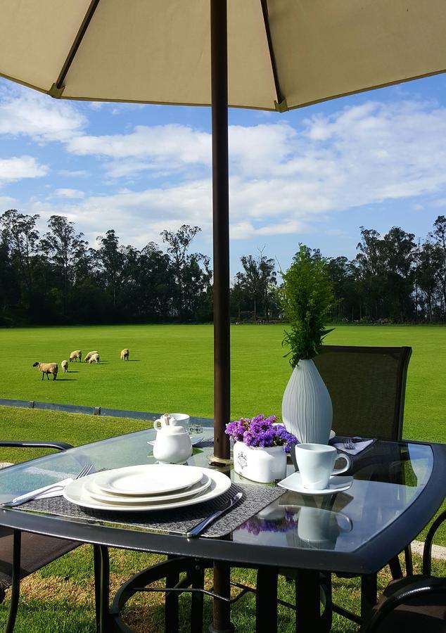 La Palma Polo Hotel - Airport Area Puembo 외부 사진